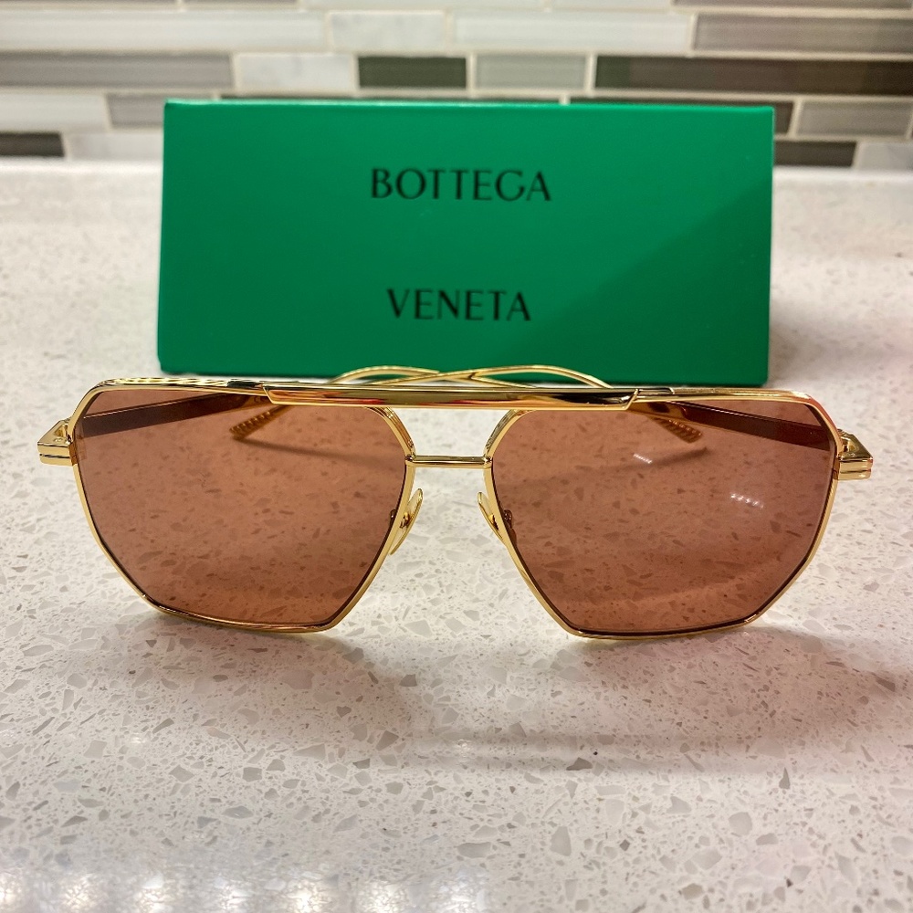 Bottega Veneta Angular Pilot